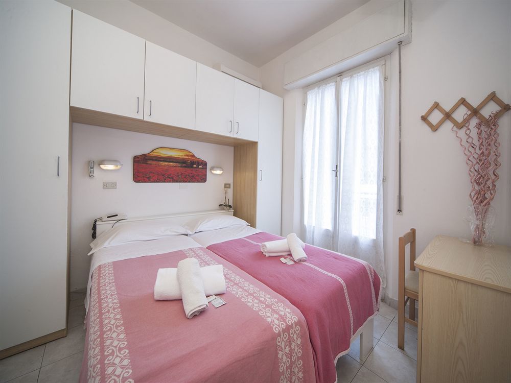 Hotel Alba Rimini Exterior photo
